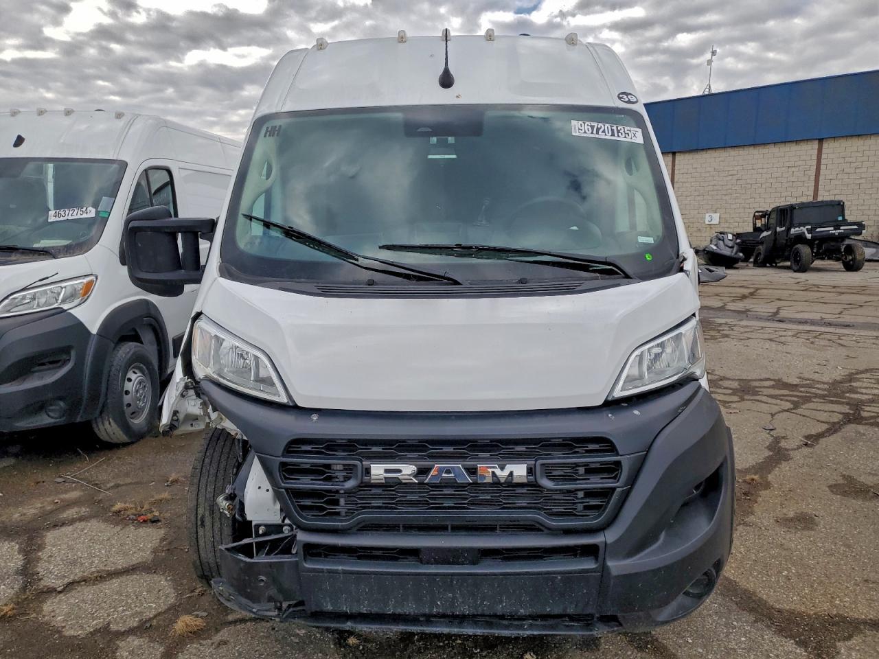 2023 Ram Promaster 2500 Delivery Van - Фото 5