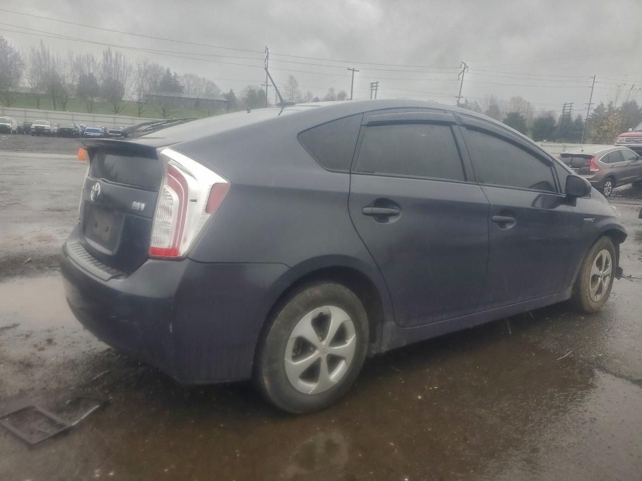 2014 Toyota Prius - Image 3
