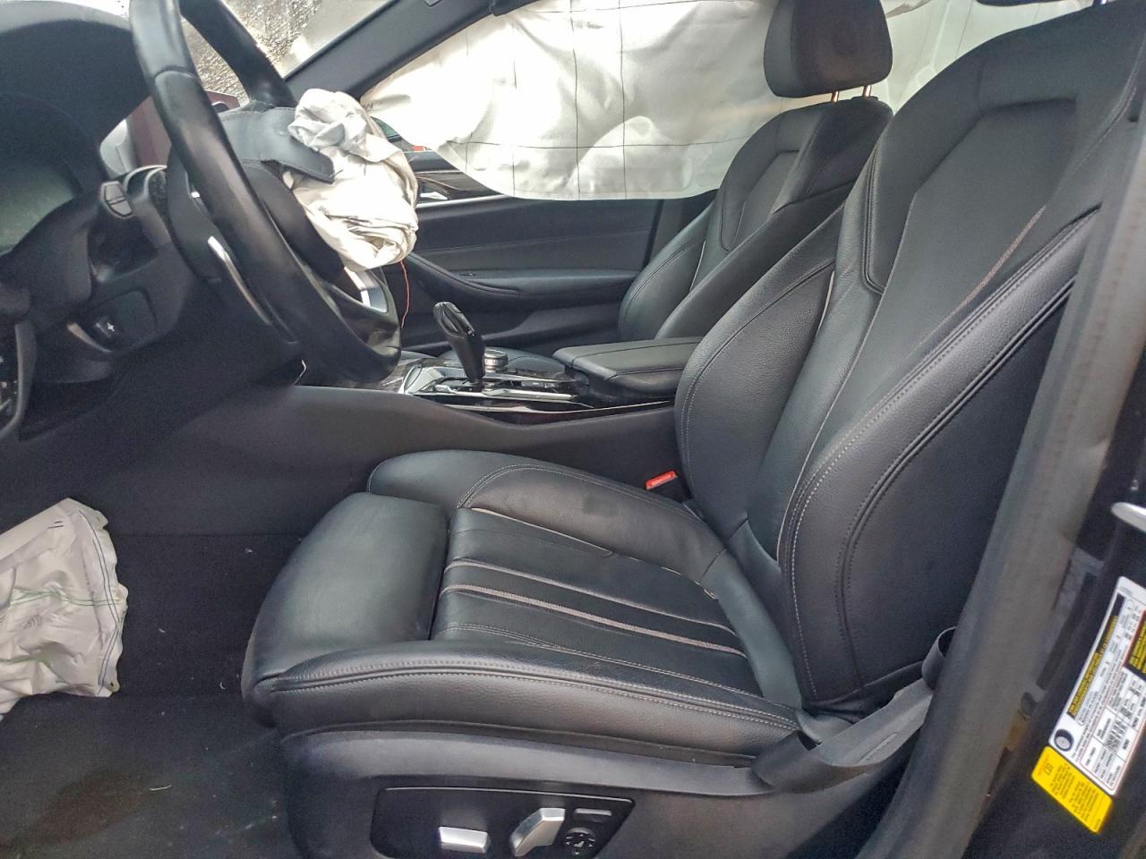 2019 BMW 530 I - Image 7