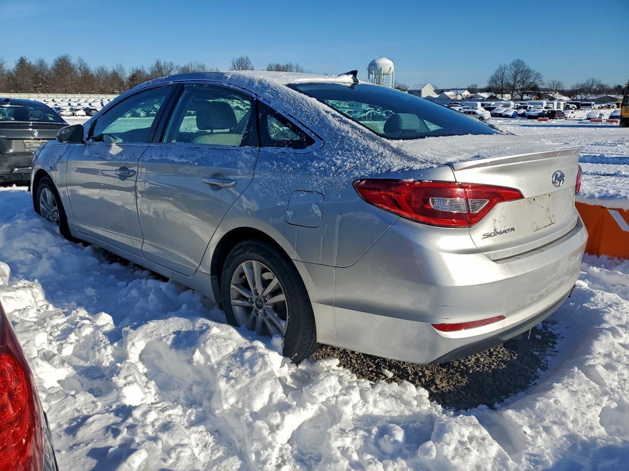 2016 Hyundai Sonata Se - Фото 2