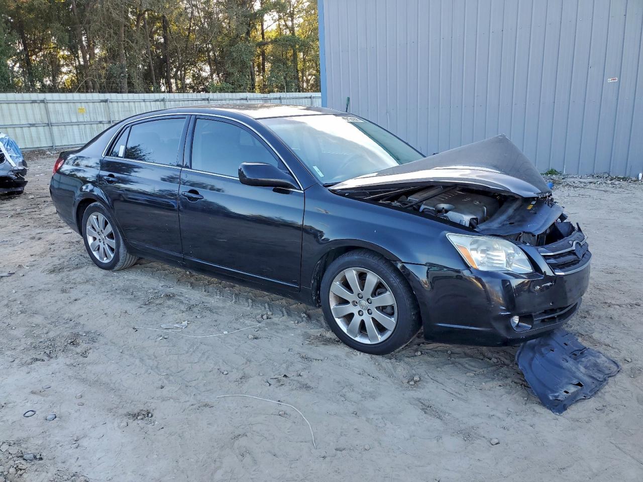 2005 Toyota Avalon Xls - Image 4