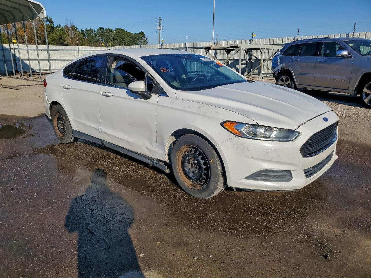 2014 Ford Fusion S - Фото 4