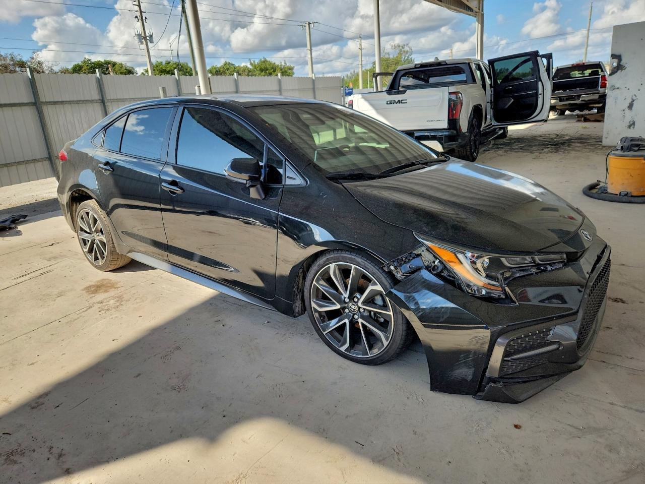 2021 Toyota Corolla Se - Image 4