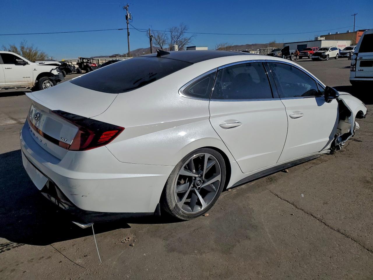 2021 Hyundai Sonata Sel Plus - Image 3