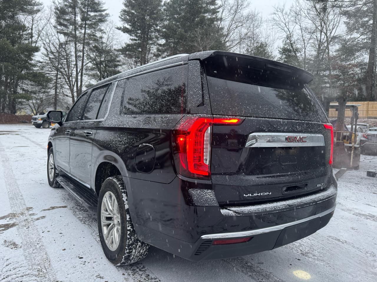 2021 GMC Yukon Xl K1500 Slt - Фото 3