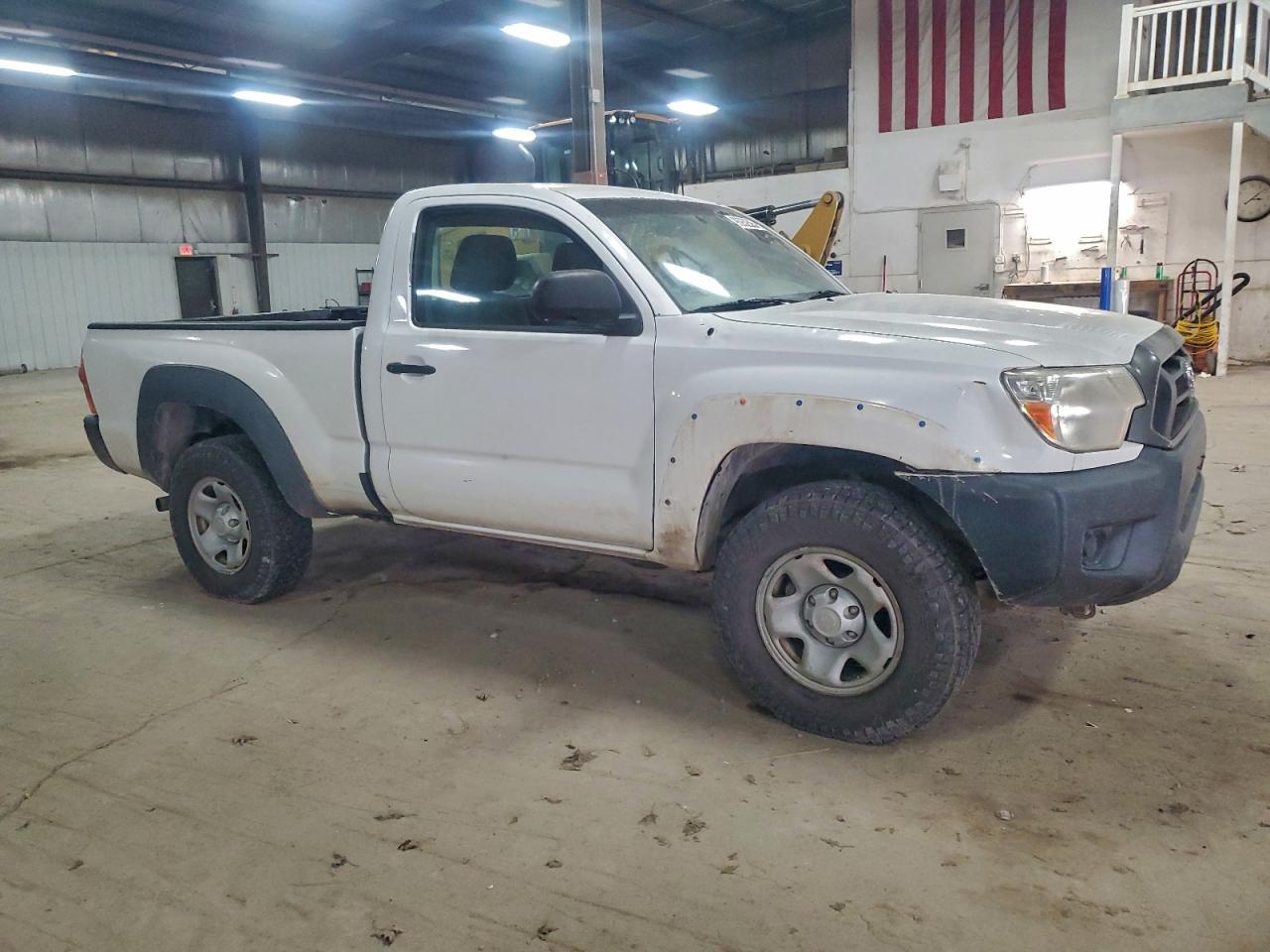 2014 Toyota Tacoma - Image 4