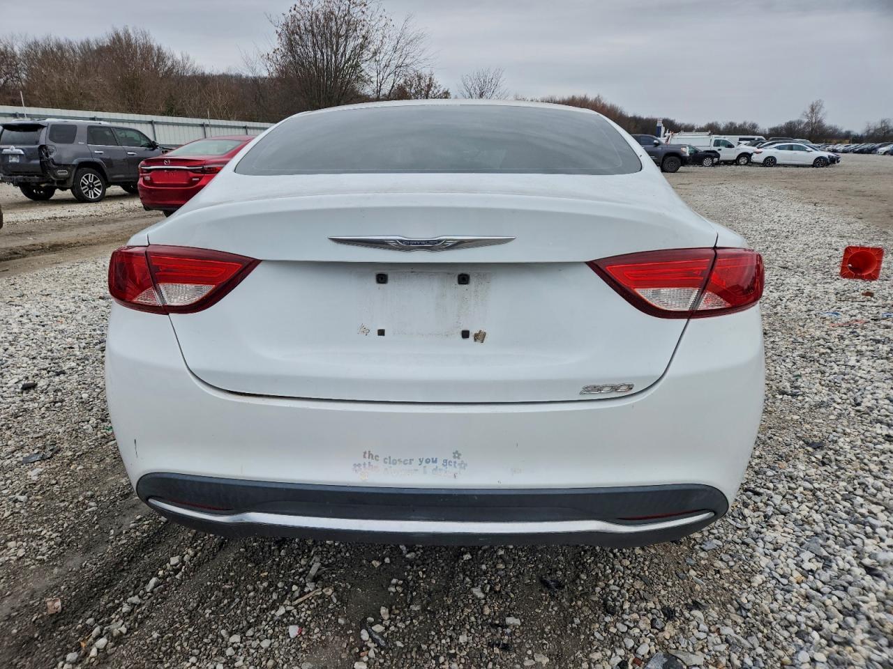 2015 Chrysler 200 Limited - Image 6