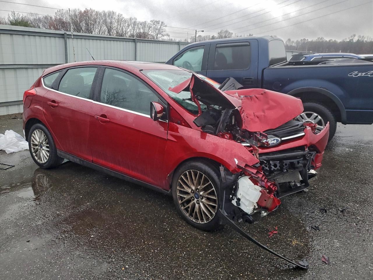 2013 Ford Focus Titanium - Image 4