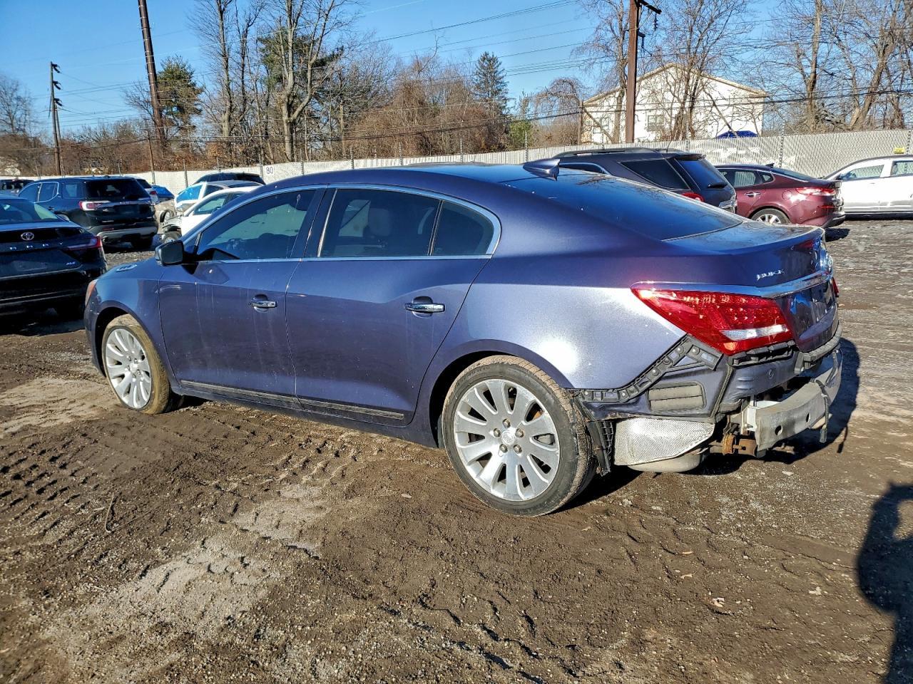 2015 Buick Lacrosse Premium - Фото 2