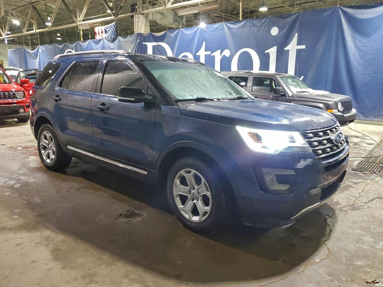 2016 Ford Explorer Xlt - Фото 4