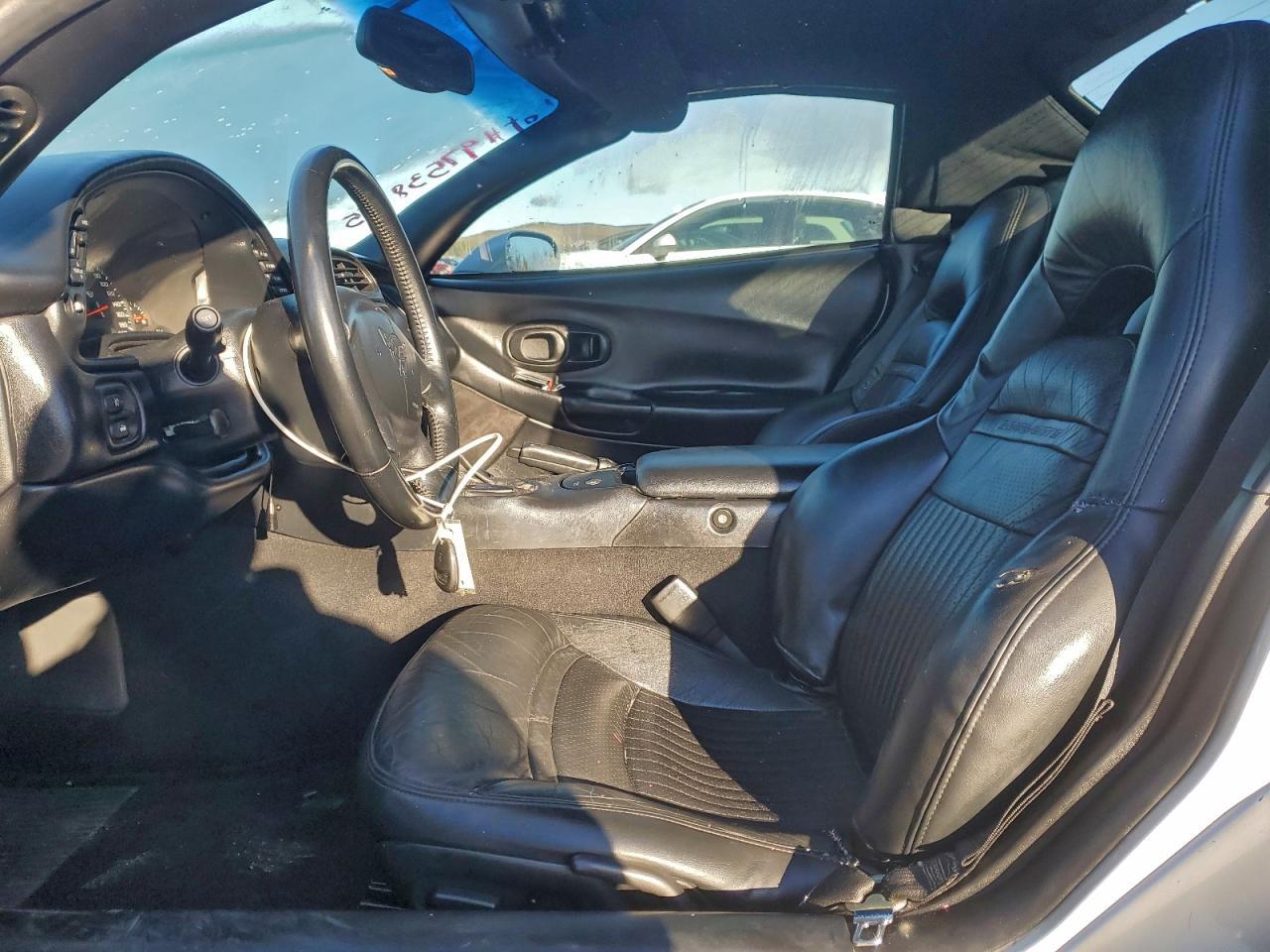 2002 Chevrolet Corvette - Фото 7