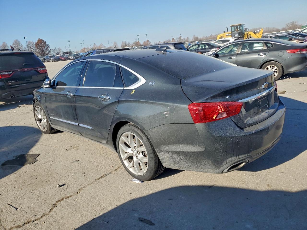 2019 Chevrolet Impala Premier - Фото 2
