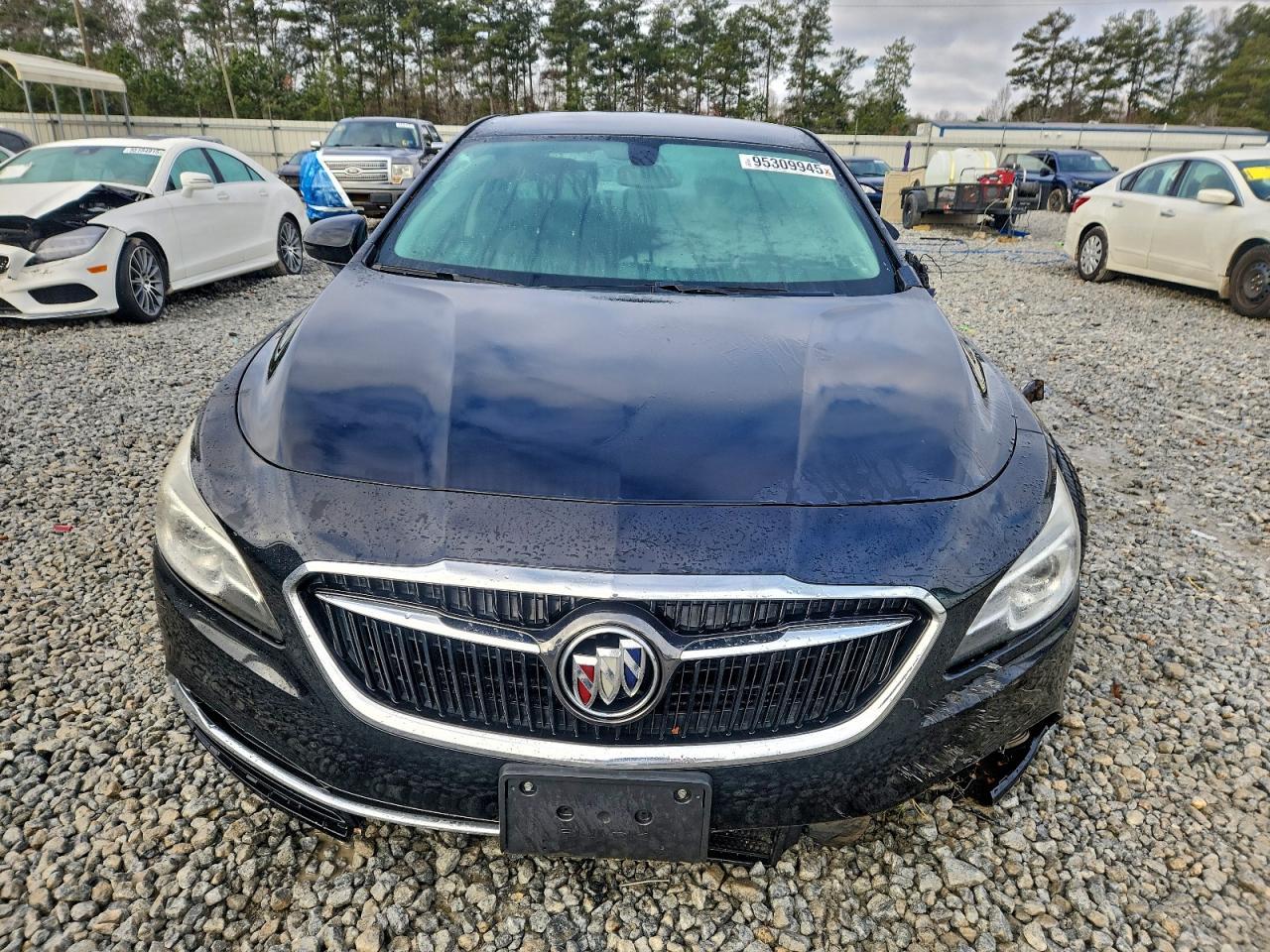 2017 Buick Lacrosse Essence - Image 5