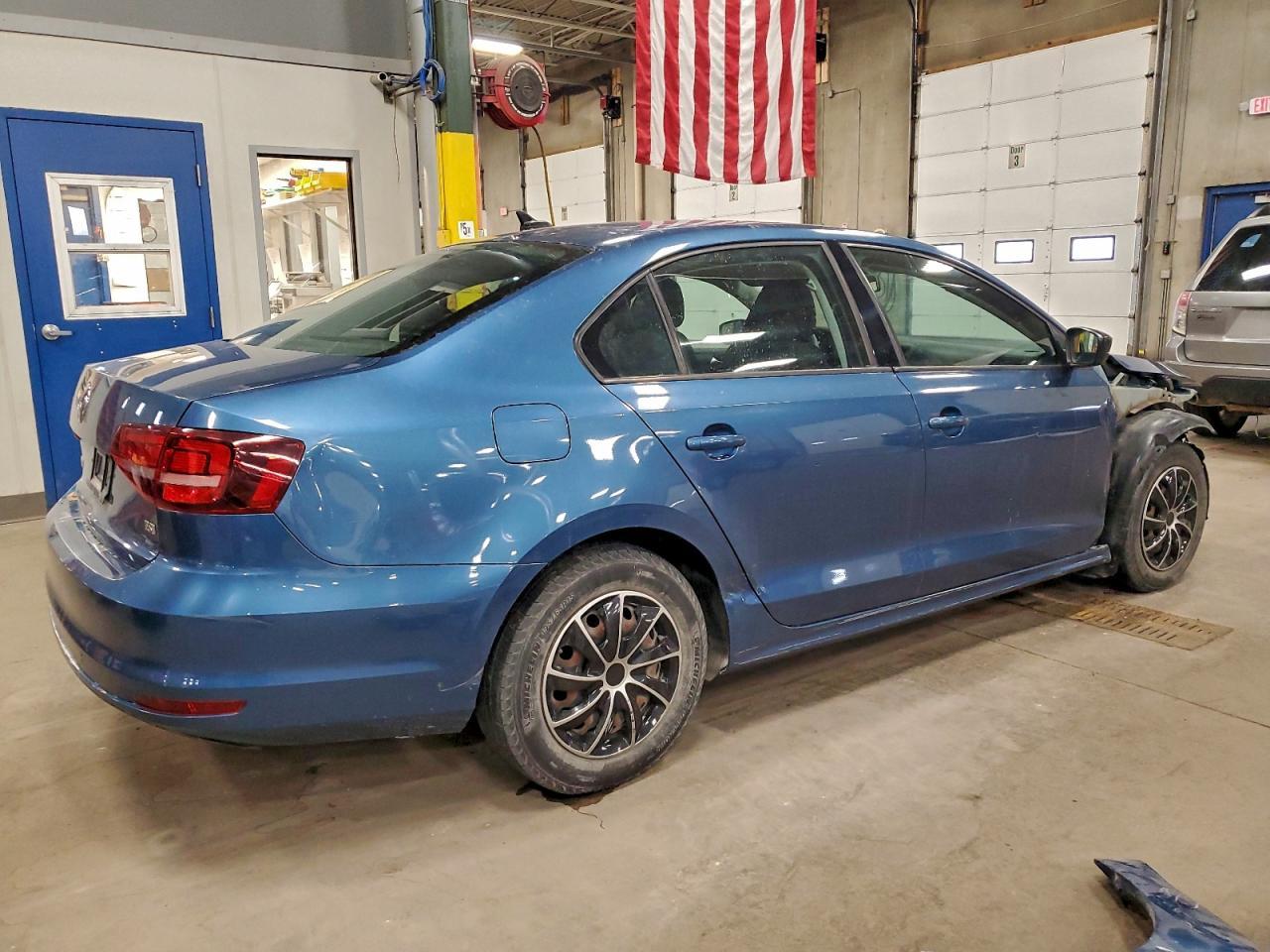 2016 Volkswagen Jetta S - Фото 3
