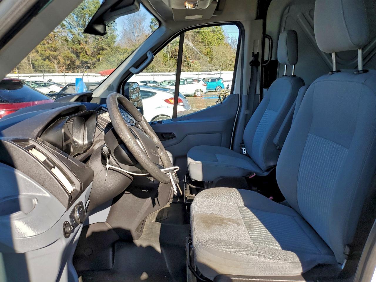 2019 Ford Transit 350 Delivery Van - Фото 7