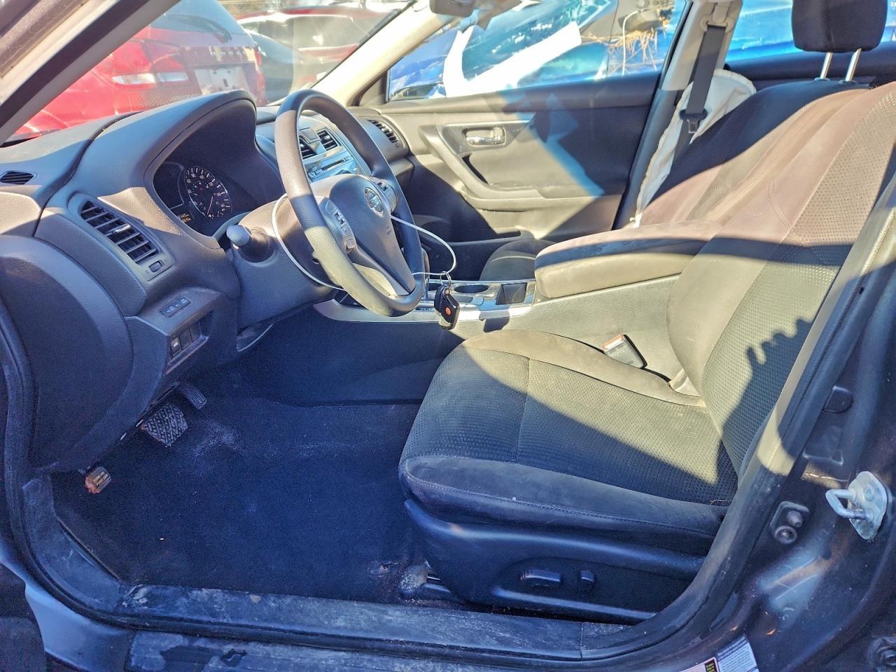 2014 Nissan Altima 2.5 S - Фото 7
