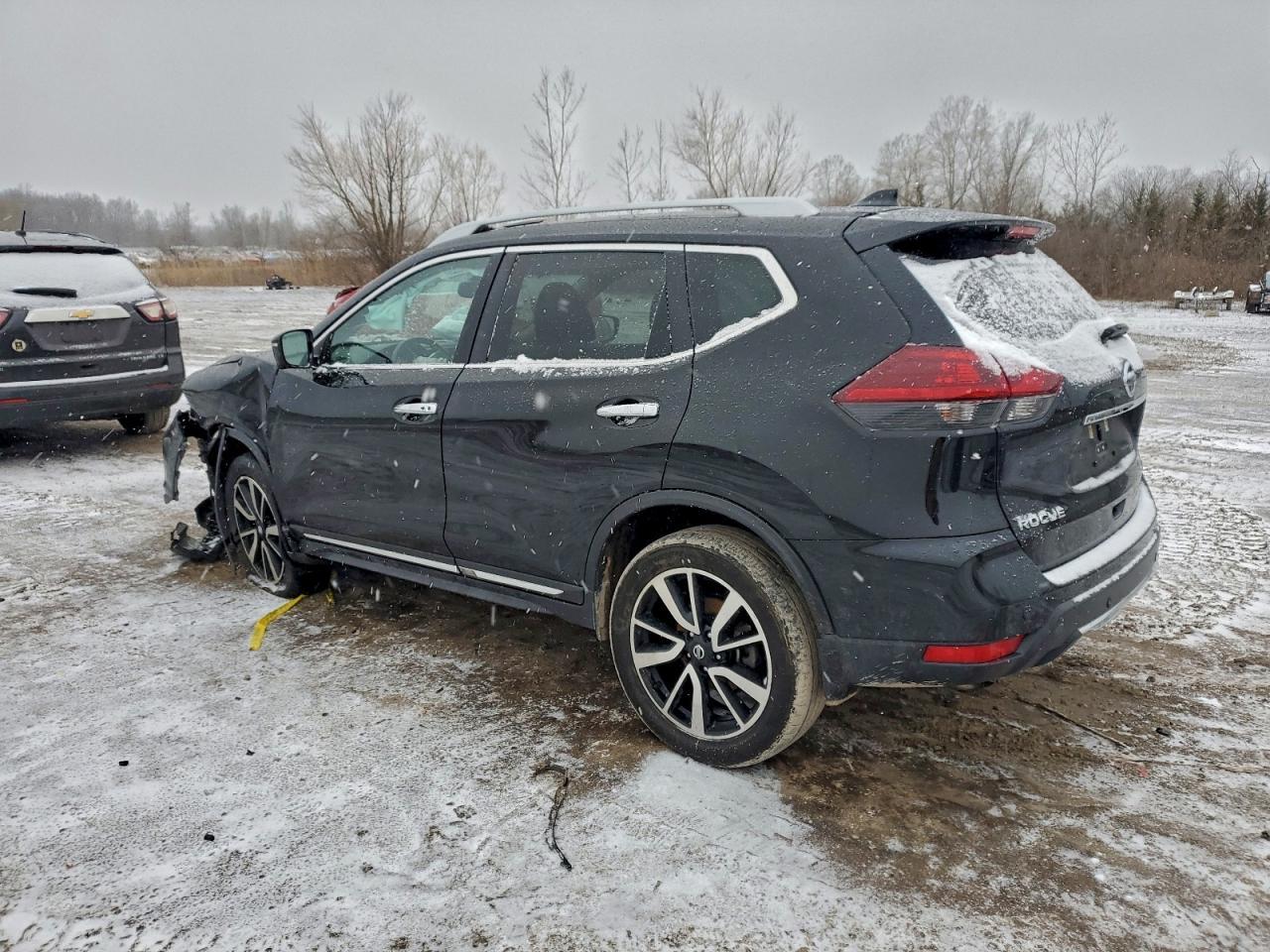 2020 Nissan Rogue S - Фото 2