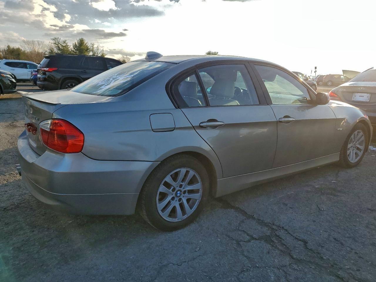 2007 BMW 328 Xi Sulev - Image 3