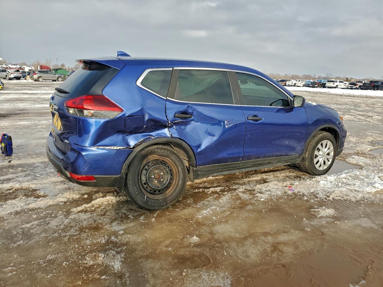 2018 Nissan Rogue S - Фото 3