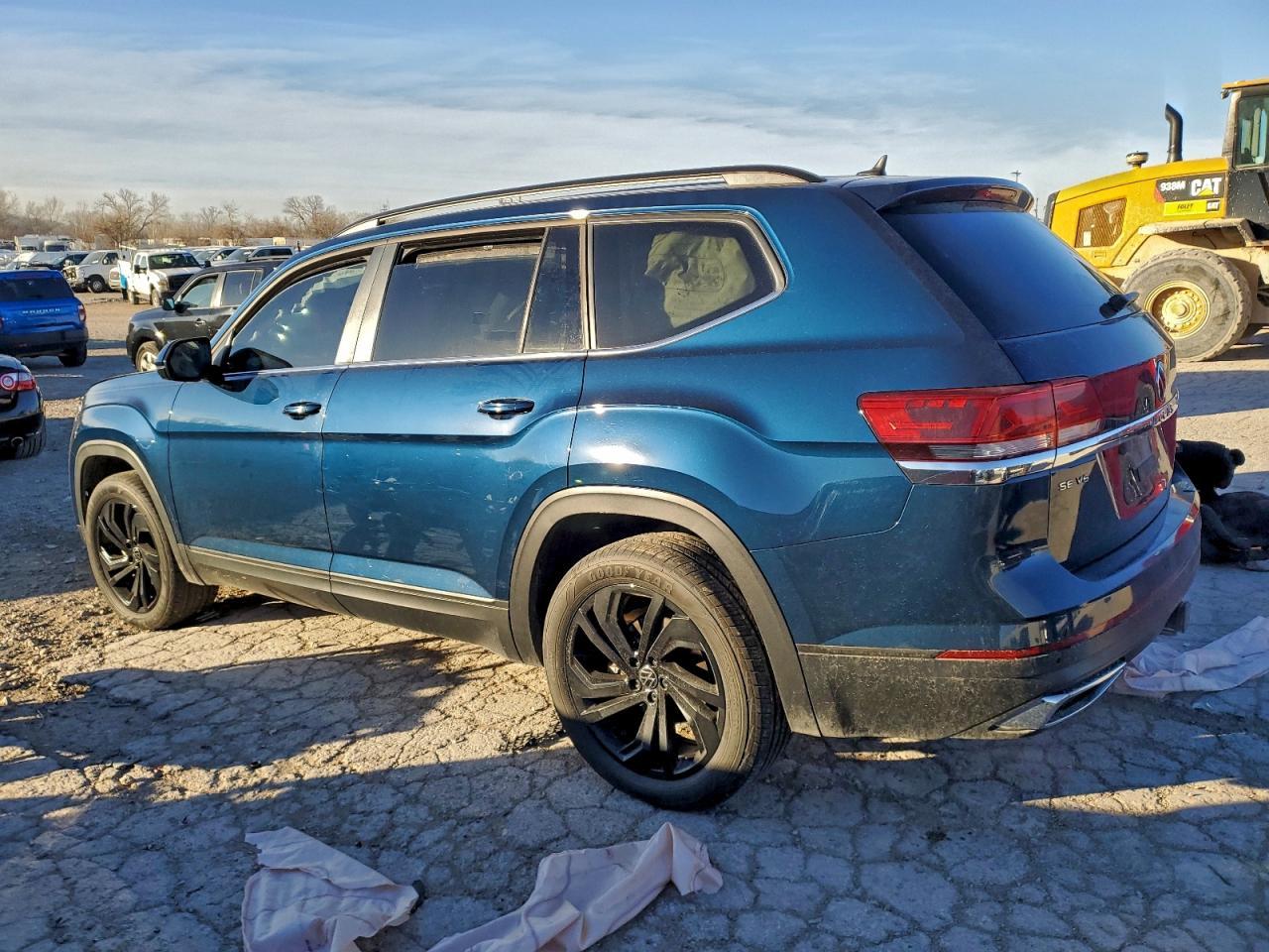 2022 Volkswagen Atlas Se - Фото 2