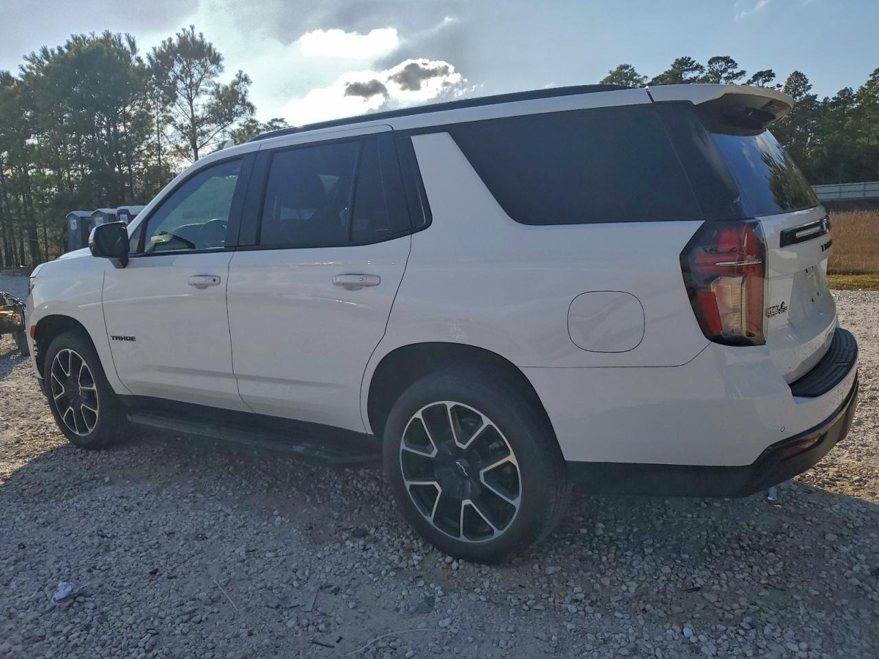 2023 Chevrolet Tahoe C1500 Rst - Фото 2