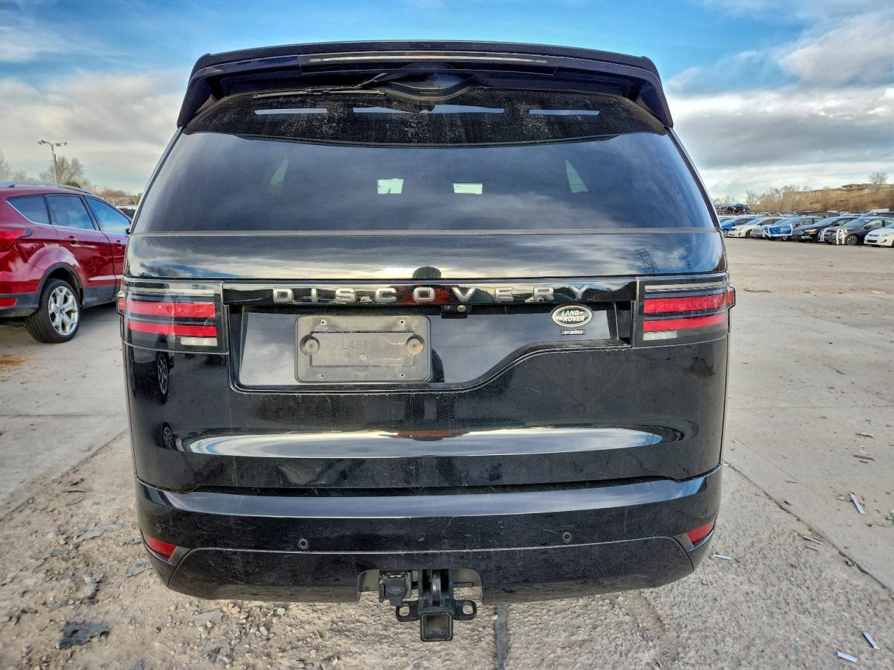 2021 Land Rover Discovery S R-Dynamic - Image 6