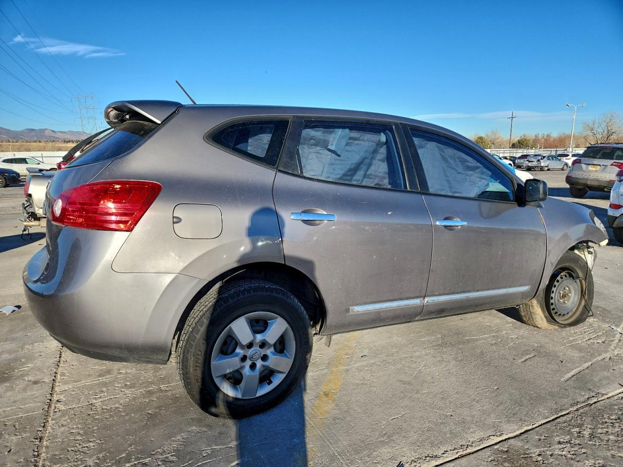 2011 Nissan Rogue S - Image 3