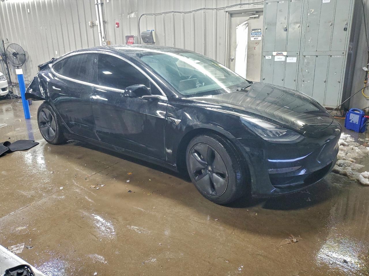 2020 Tesla Model 3 - Image 4