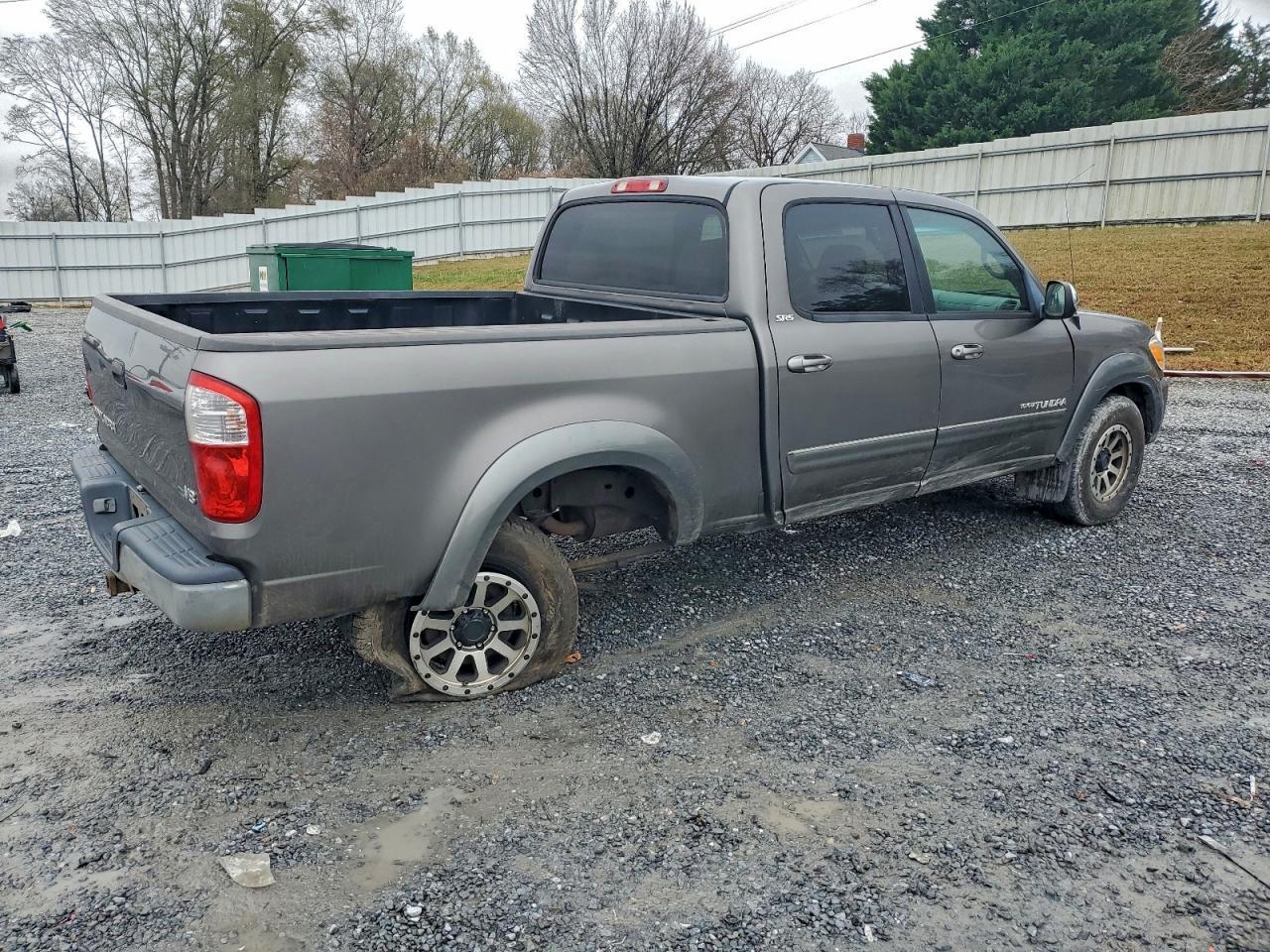 2006 Toyota Tundra Double Cab - Image 3