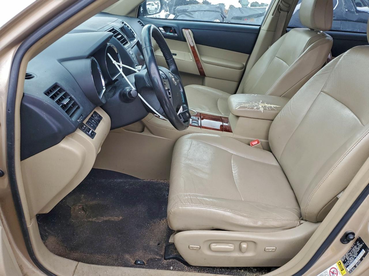 2011 Toyota Highlander Limited - Image 7
