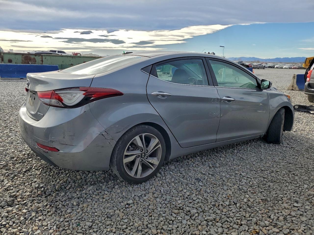 2015 Hyundai Elantra Se - Фото 3