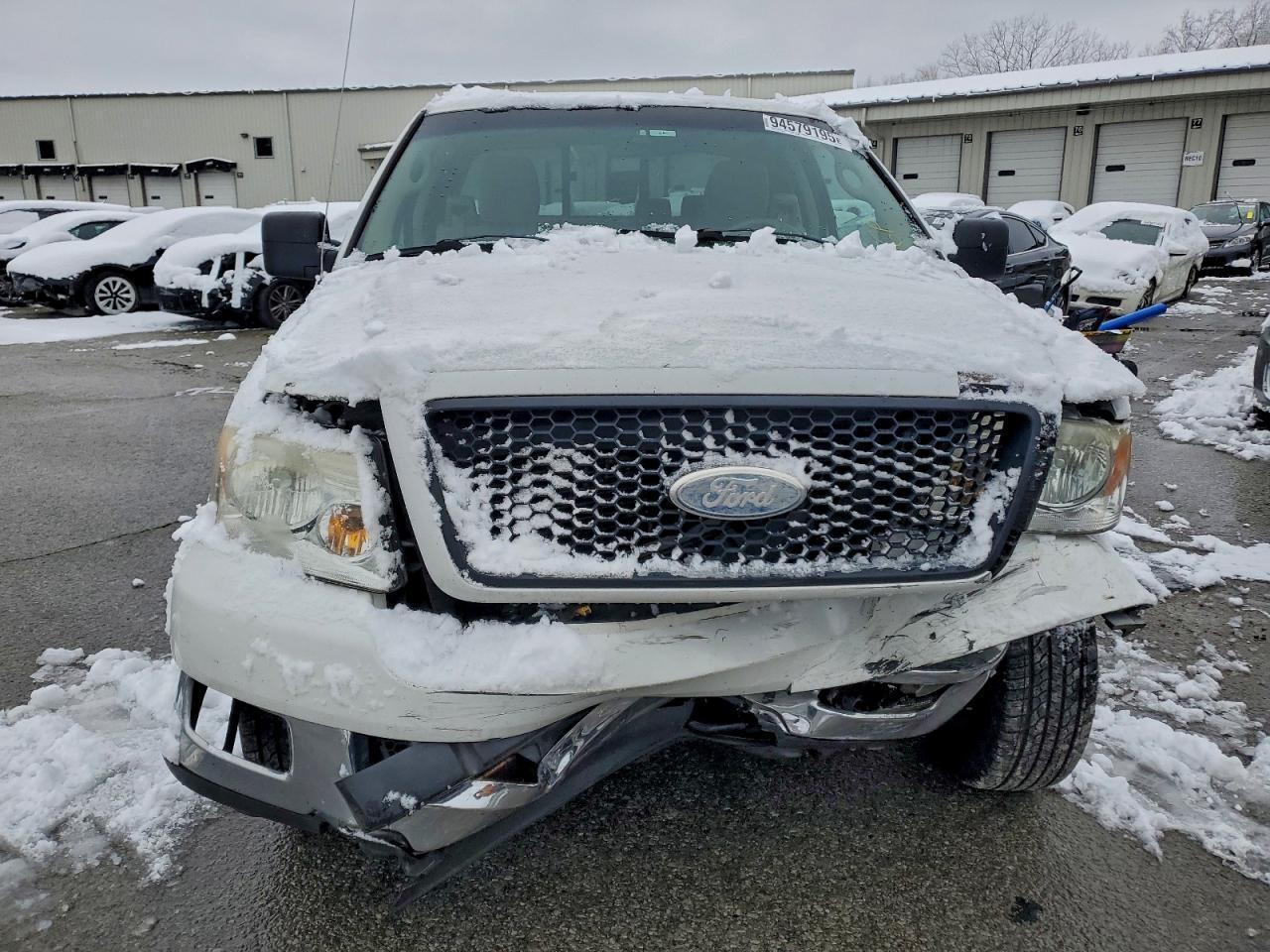 2005 Ford F150 - Фото 5