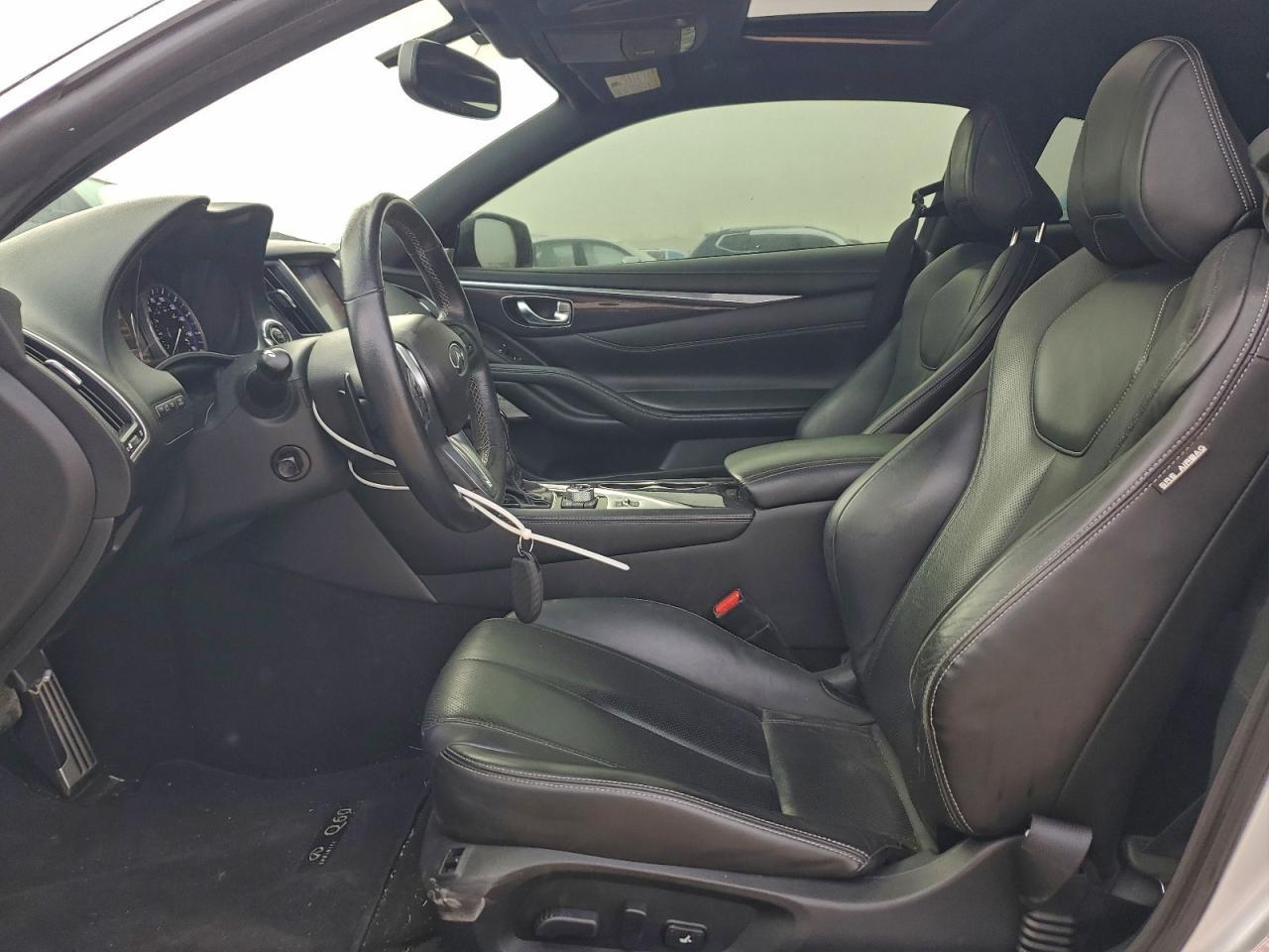 2017 Infiniti Q60 Premium - Image 7