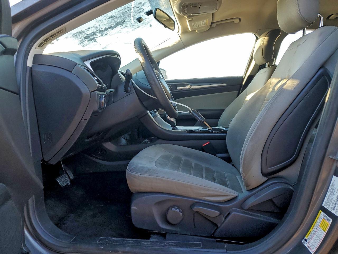 2014 Ford Fusion S - Image 7