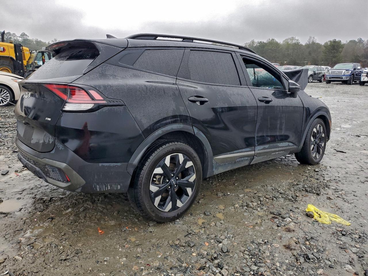 2023 Kia Sportage X Line - Фото 3