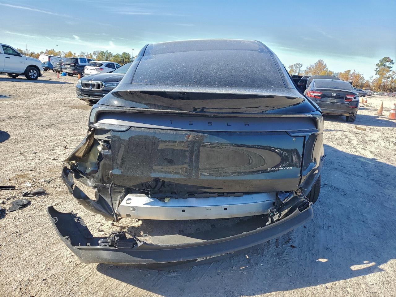 2026 Tesla Model Y - Image 6