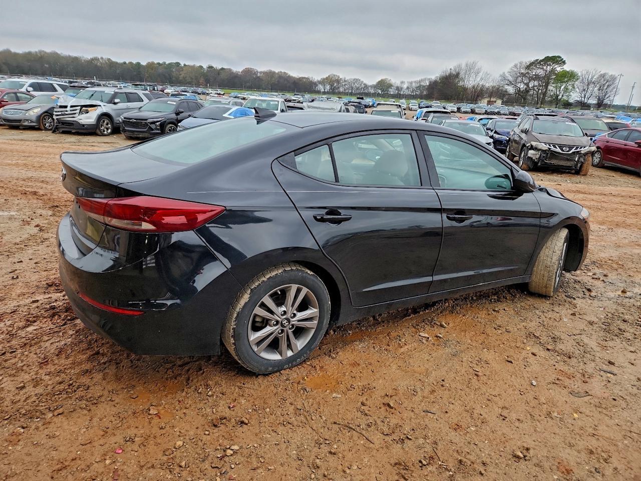 2018 Hyundai Elantra Sel - Image 3