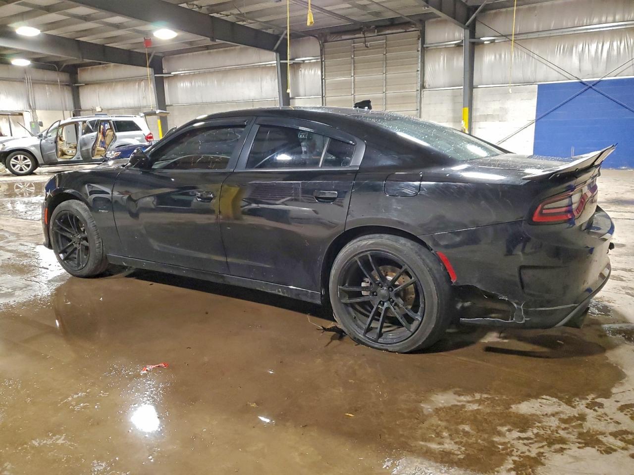 2016 Dodge Charger R/T - Фото 2