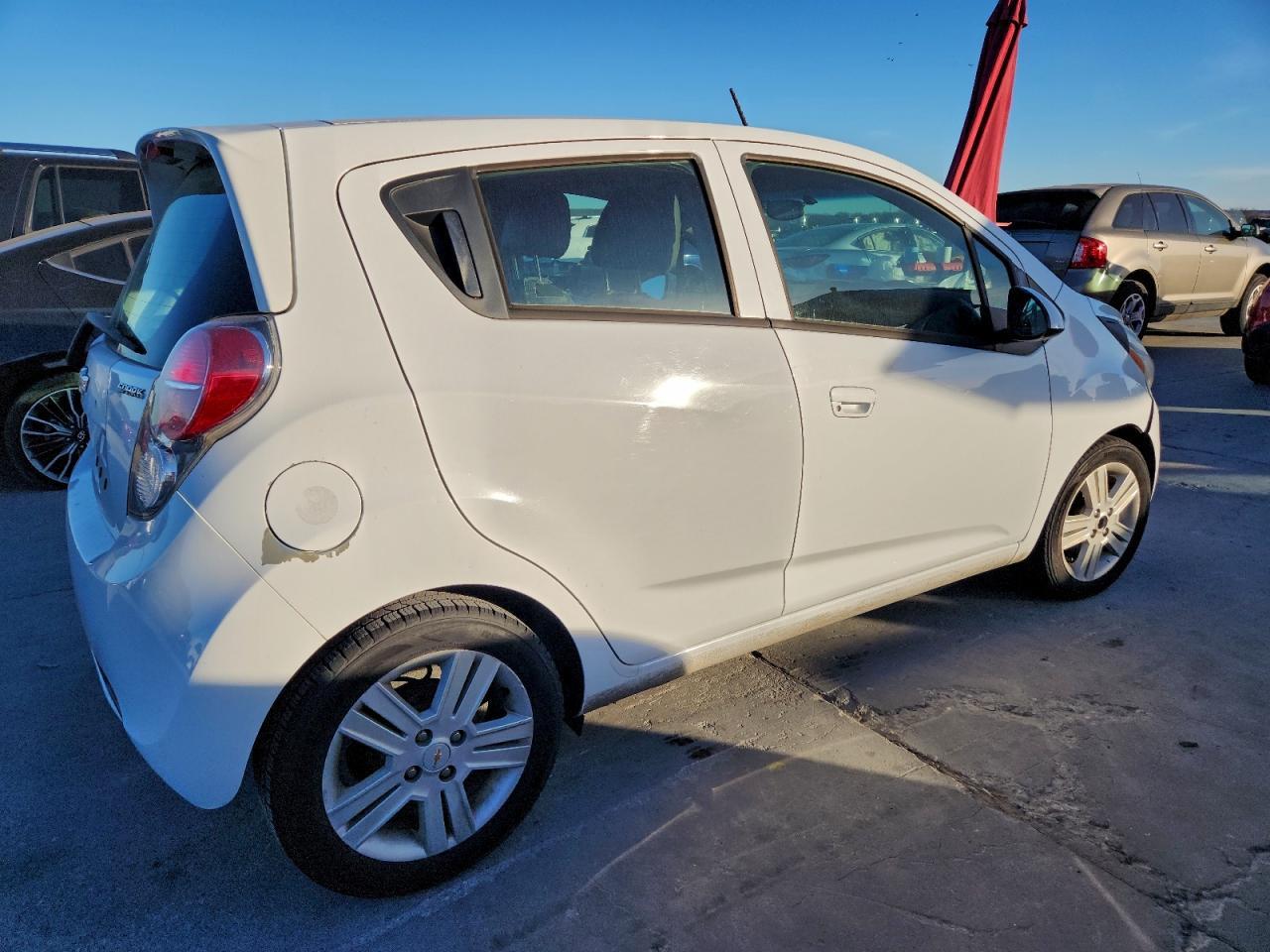 2015 Chevrolet Spark 1Lt - Фото 3