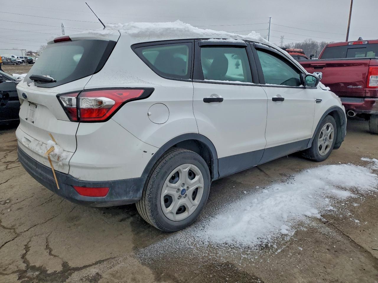 2018 Ford Escape S - Image 3