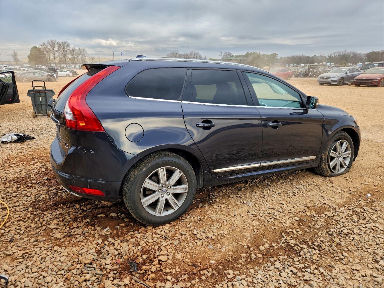 2016 Volvo Xc60 T6 Premier - Фото 3