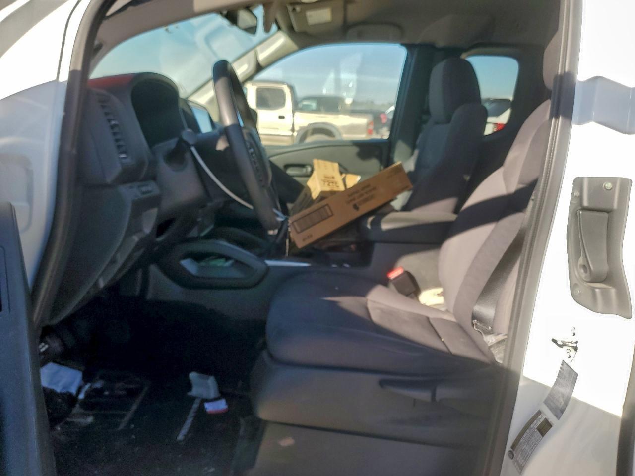 2024 Nissan Frontier S - Фото 7