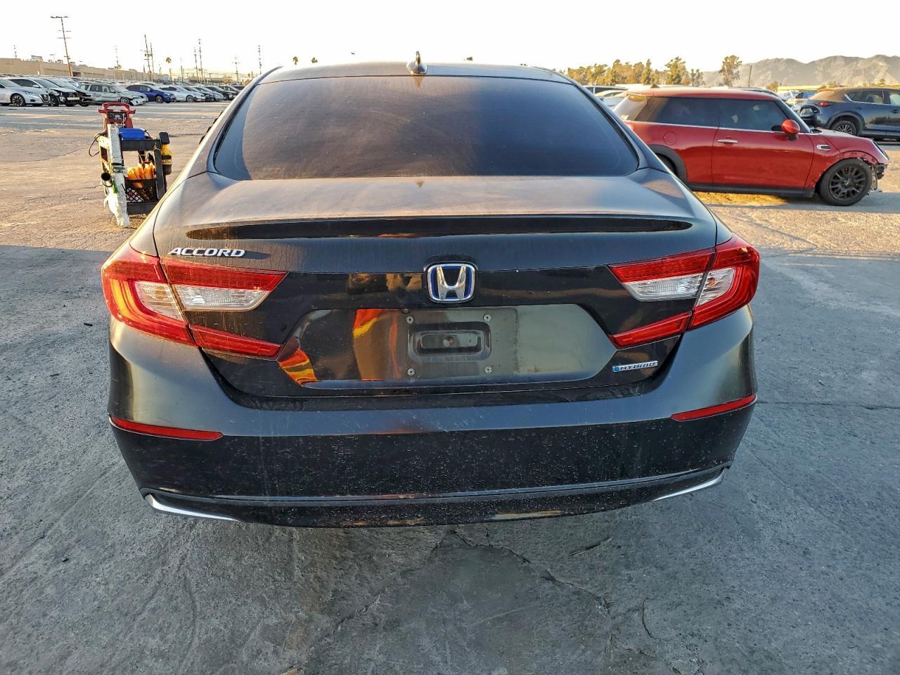 2021 Honda Accord Hybrid Ex - Image 6