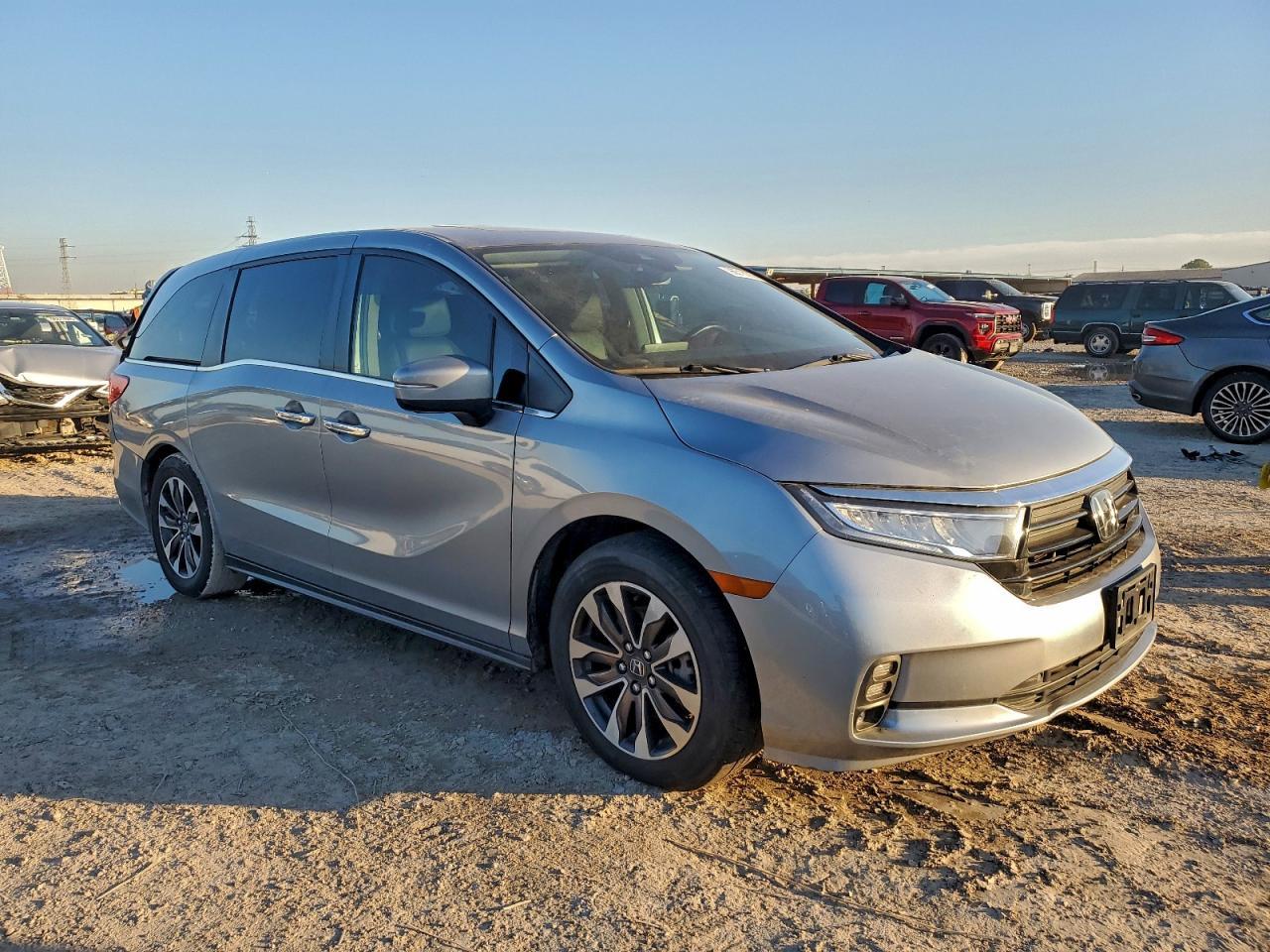 2023 Honda Odyssey Exl - Image 4