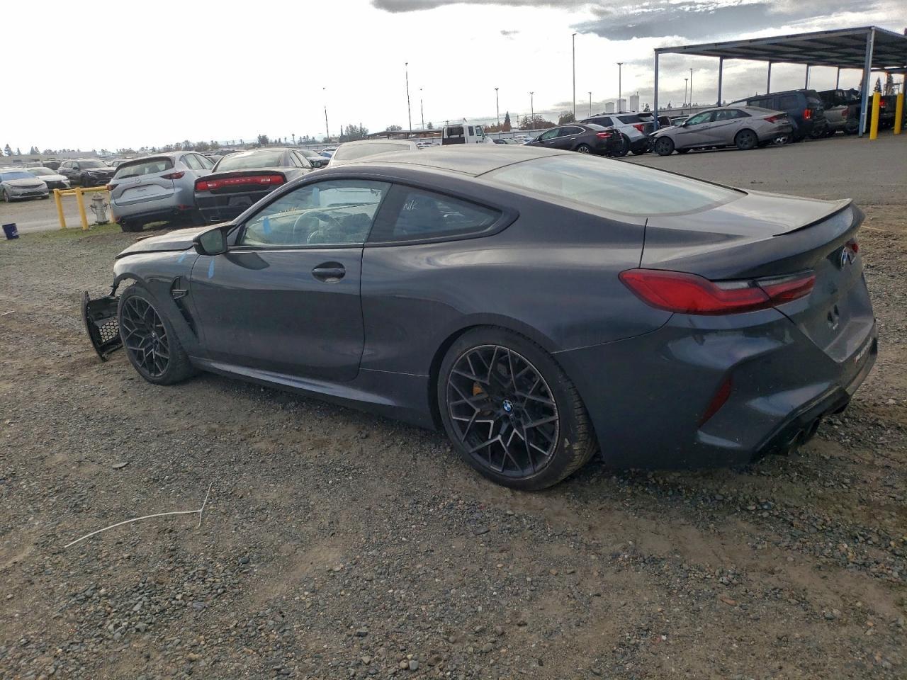 2020 BMW M8 - Фото 2