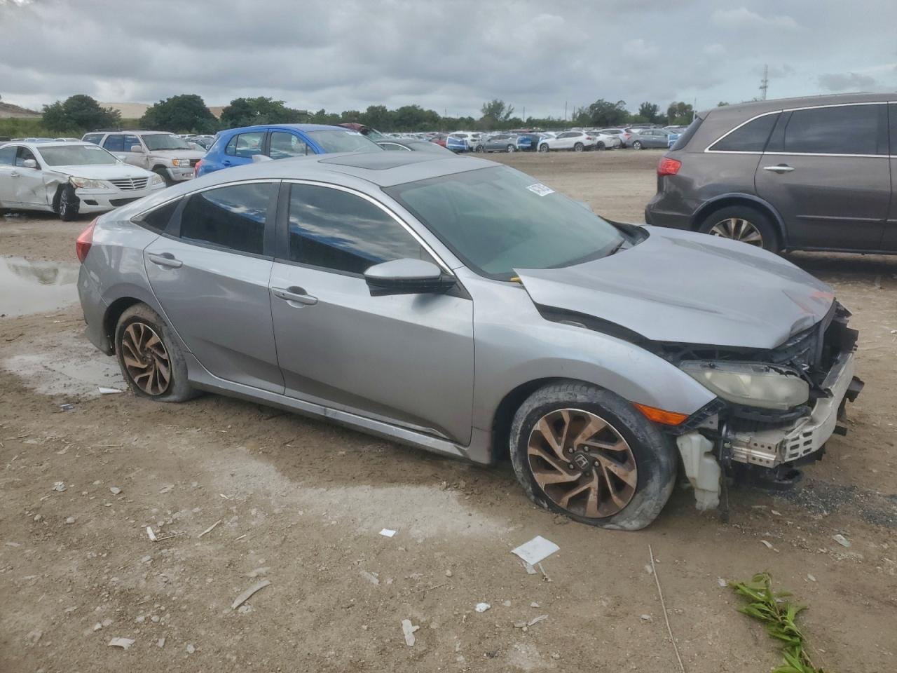 2018 Honda Civic Ex - Фото 4