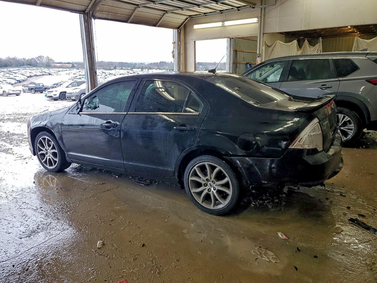 2010 Ford Fusion Se - Image 2