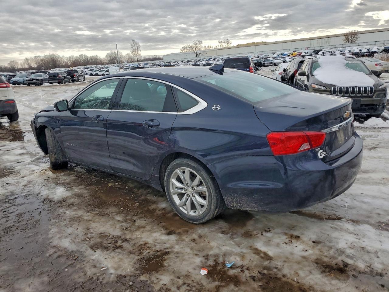 2019 Chevrolet Impala Lt - Фото 2
