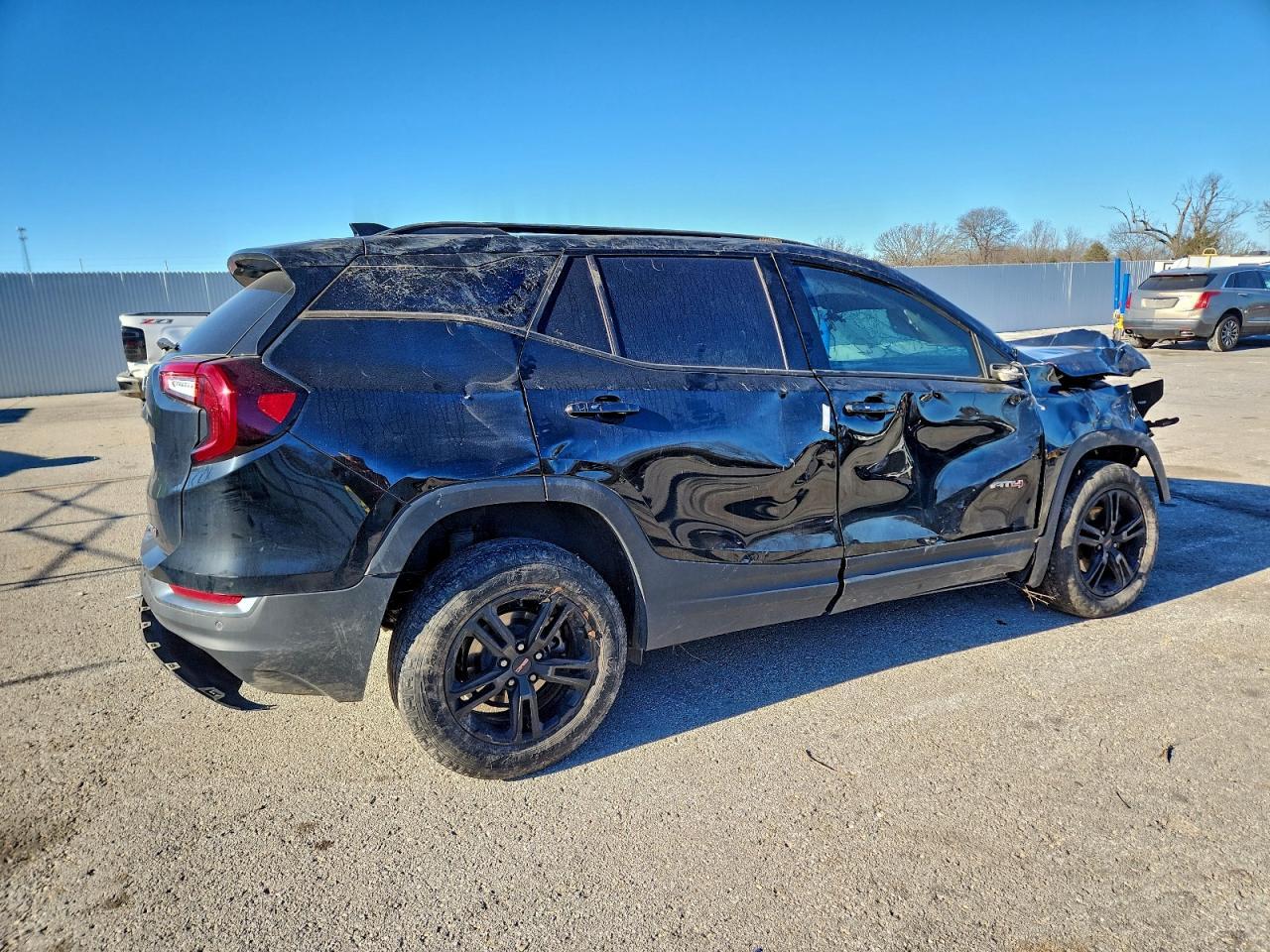 2022 GMC Terrain At4 - Image 3