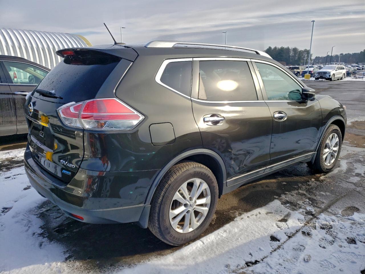 2014 Nissan Rogue S - Фото 3